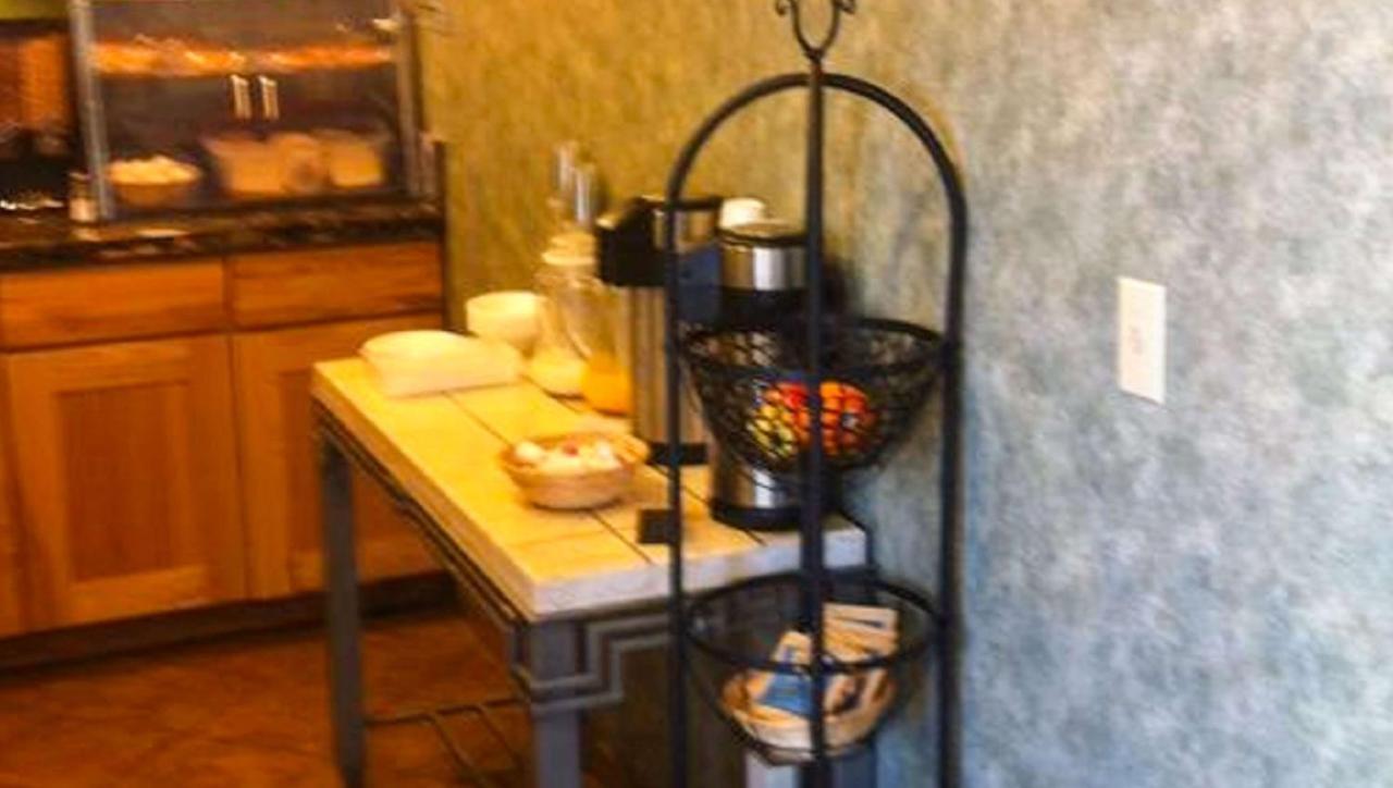Magnuson Hotel Ely Zewnętrze zdjęcie