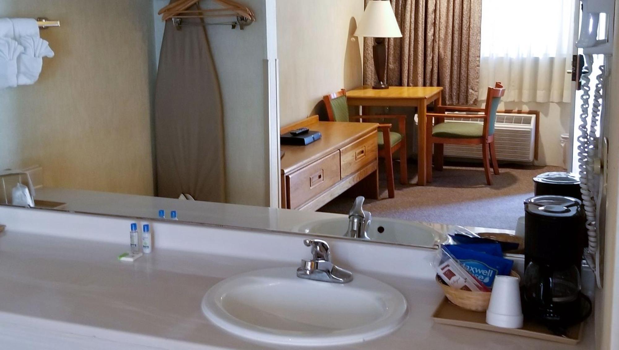 Magnuson Hotel Ely Zewnętrze zdjęcie